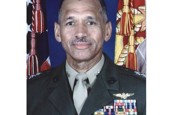 Img: Gen. Charles Bolden. Credit: US Marine Corps