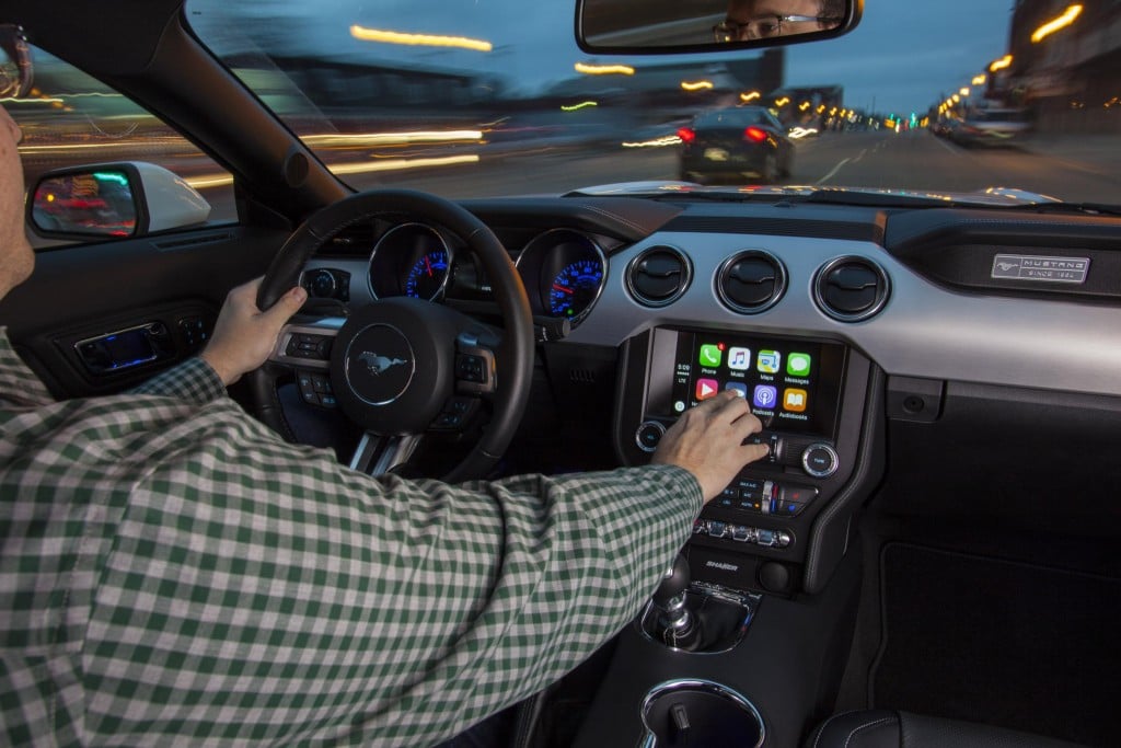 Ford adds support for Apple CarPlay and Android Auto