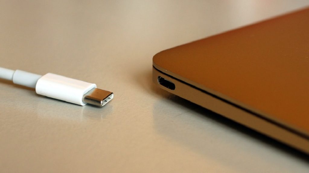 USB Type-C Port European Comission Apple Inc. iPhone Lightning Cable